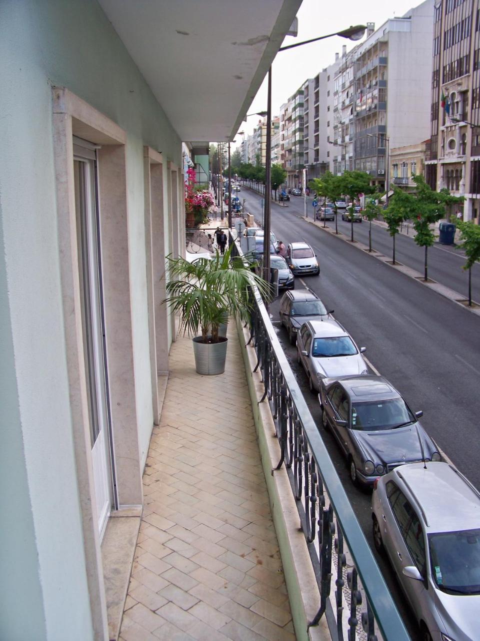 Almirante 1 Four Bedrooms Lizbona Zewnętrze zdjęcie